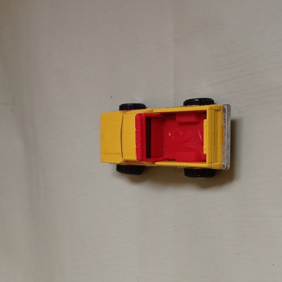 Kids Hot Wheels vintage Mattel 1982 Lifeguard Rescue Unit 2 radio dispatch truck - Picture 9 of 10